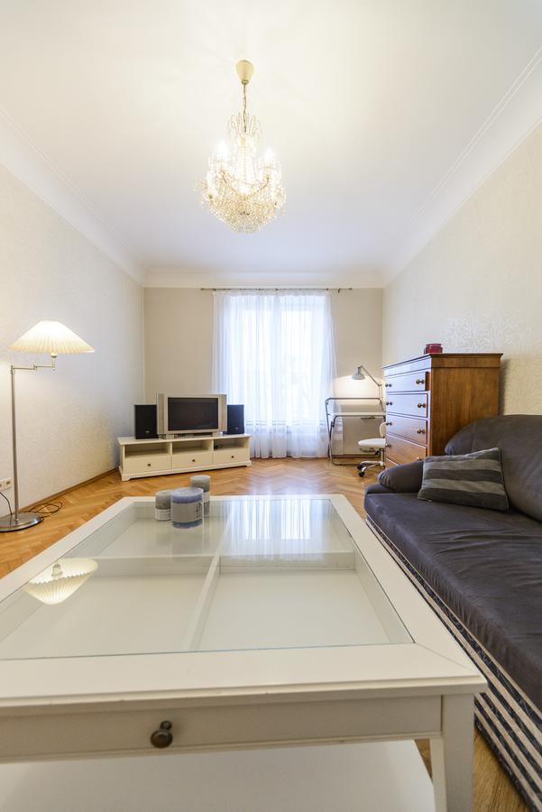 Apartment Near Olympic Stadium Kiev Exterior foto