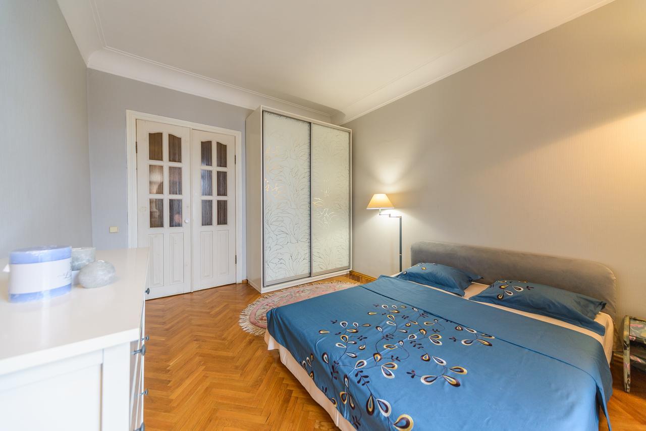 Apartment Near Olympic Stadium Kiev Exterior foto